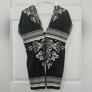 NWOT- Black and Cream Floral Women's Top